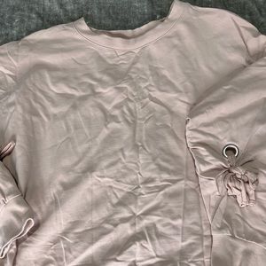 Light Pink Vince Camuto Light Sweater with cute detail on the sleeve!